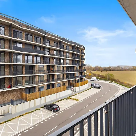 Moderny S Parkovanim V Novostavbe Bratislava