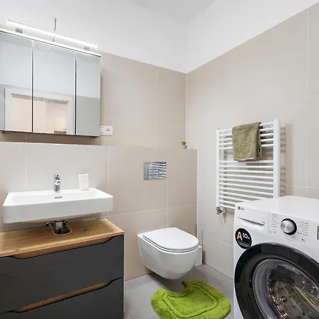 Apartment Moderny S Parkovanim V Novostavbe *