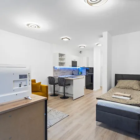 Moderny S Parkovanim V Novostavbe Apartment