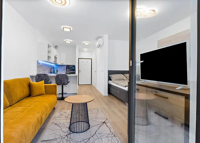 Moderny S Parkovanim V Novostavbe Apartman *